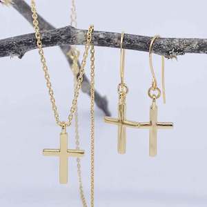 Jewellery Set: 18K Gold Cross Minimalist Gold Jewellery Set "Yolanda"