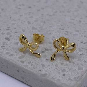 Earrings: 18K Gold Bow Earrings "Ena"