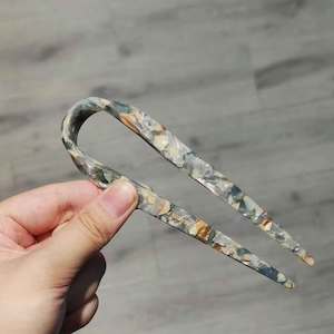 Green: Hair Fork - Long and Curved "Juniper" (Green)