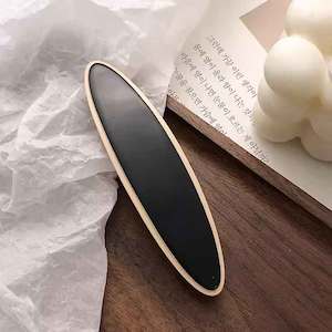Black: Oval Hair Barrette "Nicolette" (Black)