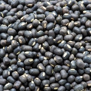 Products: Urad Whole – 1Kg