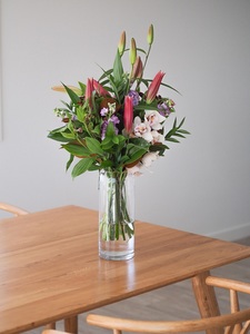 Products: Fresh Floral Vase - Fresh Flowers Kaitaia