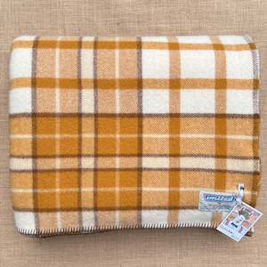 The Poppa Collection: Super Thick and Fluffy Blanket DOUBLE/QUEEN New Zealand Wool