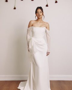 Products: Ella Gown - Wedding Dress - Fritz & Sarah Auckland