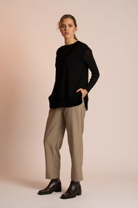 Neris – Merino Ivy Vest SN2859 – Black