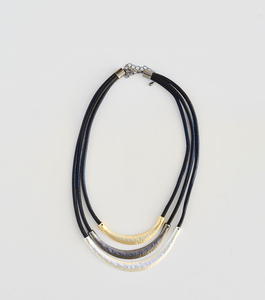 NECKLACE – 20-146 3 Mixed Metal Discs Necklace
