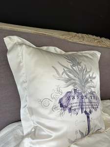 Silk Pillowslips: Corona Imperials Euro Silk Pillowslip
