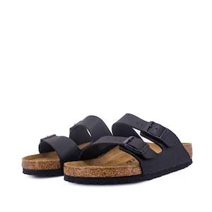 Birkenstock: Birkenstock Arizona Smooth Leather (Regular) Black
