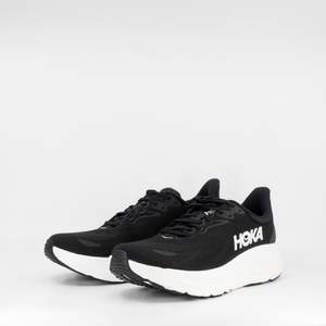 D Standard: Hoka Arahi 8 (D Standard) Mens Black/White