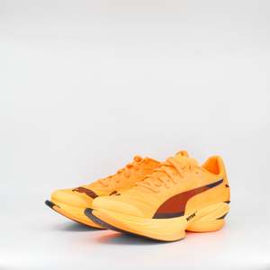 D Standard: Puma Fast-R Nitro Elite 3 (D Standard) Mens Heat Fire/ Sun Stream