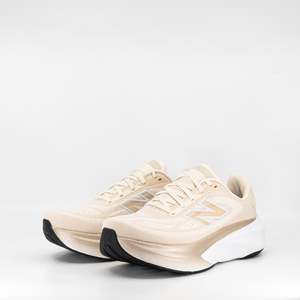 Womens Neutral 1: New Balance Fresh Foam X More v6 (B Standard) Womens Permafrost/Bisque