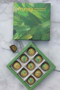Bonbons: Pistachio Knafeh bonbons