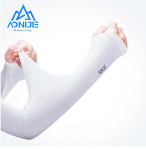 Sun Protection: AONIJIE Arm Sleeve