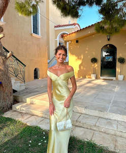 10: NATALIE ROLT - BRIDGET GOWN (lemon)