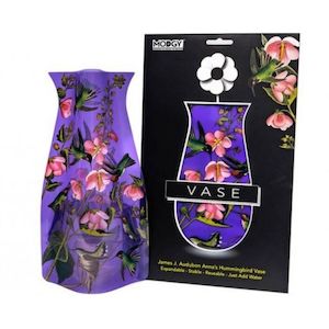 Modgy Vases: Modgy Vase - Hummingbird
