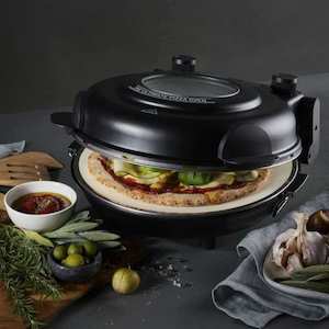 Homeware: MasterPro The Ultimate Pizza Oven Black