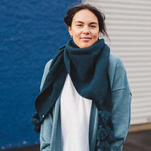 Hello Friday: Hello Friday - The Fiver Scarf Peacock