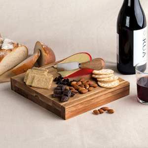 Couples: Clamshell Cheese Board