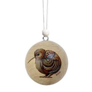Under 15 Gifts: Natural Kiwi Pip Hanging Decoration