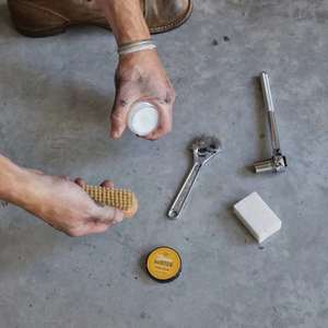 Gentlemen's Hardware - Grease Busters Hand Service & Repair Kit