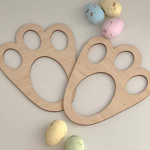 Easter Bunny footprint stencil