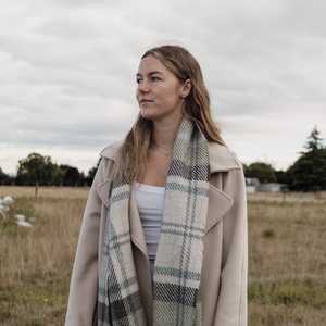 Everything: Fearne Scarf British Wool Gordon Dress Pearl | Wool Scarf