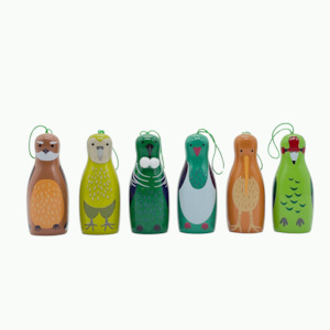 Accessories Clearance: Box of Native Bird Wooden Ornaments