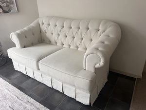 2 Seater couch – Decorhire