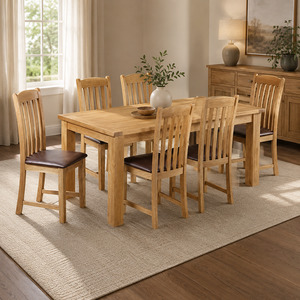 Dining Tables: Richmond Dining Table