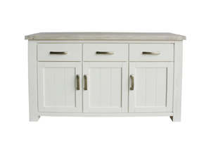 Dining: Ashland Buffet Table