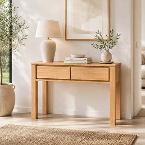 Living: Milano Hall Table
