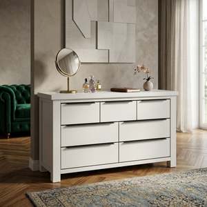 Dressers: Signature 7 Drw Dresser