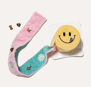 Noseworktoys: 😋 Smile Cake Nosework Toy