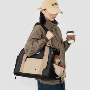 Pet Bag: Pet Shoulder Tote Bag for Outings [Buckwheat Gray - Pre-Order]