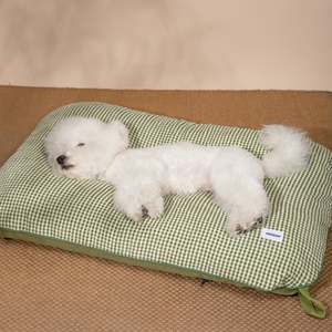 Dog Living: Premium Soft Pet Bed Mat [Greenfield Park]