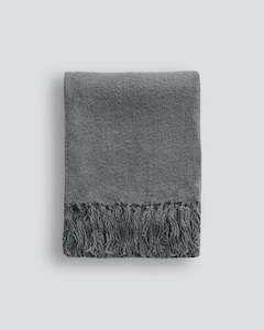 Throws: Serenade Penguin Throw