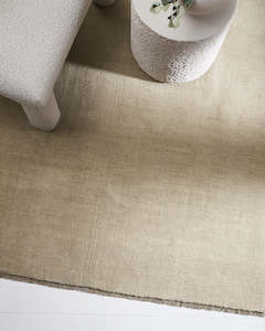 Baya Timeless Luxe Floor Rugs: Sandringham Fog Floor Rug