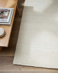 Baya Refined Texture Floor Rugs: Dorset Natural White Floor Rug
