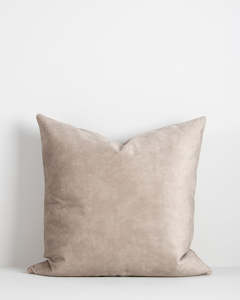 Baya Essentials: Aster Oyster Cushion