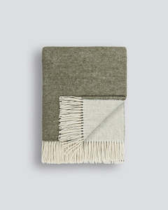 Luxe: Casa Kale Throw