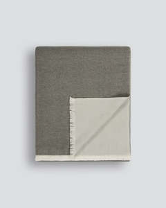 Baya: Langford Khaki Throw