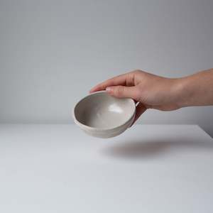 Bowls: Olive bowl - Satin white