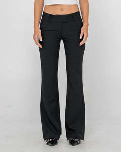RUSTY FINANCE MOMMY LOW RISE PANT WMN