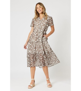 On safari dress - Dresses : Gaby's Warkworth - GORDON SMITH H25