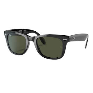 Ray-Ban Folding Wayfarer RB4105 601 - Black Frame with Green Lens