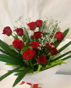 Fresh Cut Flowers: 12 Red Roses