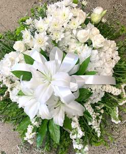 Funeral Flowers: White Wreath with Lilies