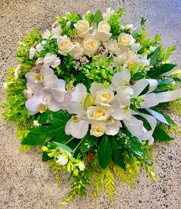Funeral Flowers: White Fresh Floral Wreath with Roses