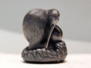 Mini 'Kiwi with Egg' bronze sculpture by Doug Marsden