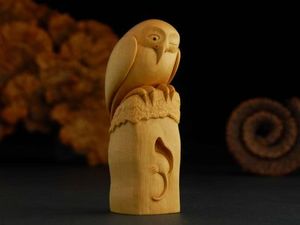 Doug Marsden: Ruru (native Owl) carving by Doug Marsden
